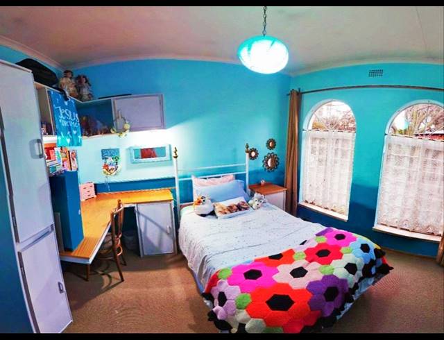3 BEDROOM FREESTANDING FOR SALE IN BRACKENHURST